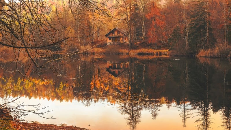 Whispering Retreats